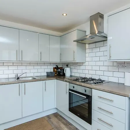 Fantastic Near Eastville Park